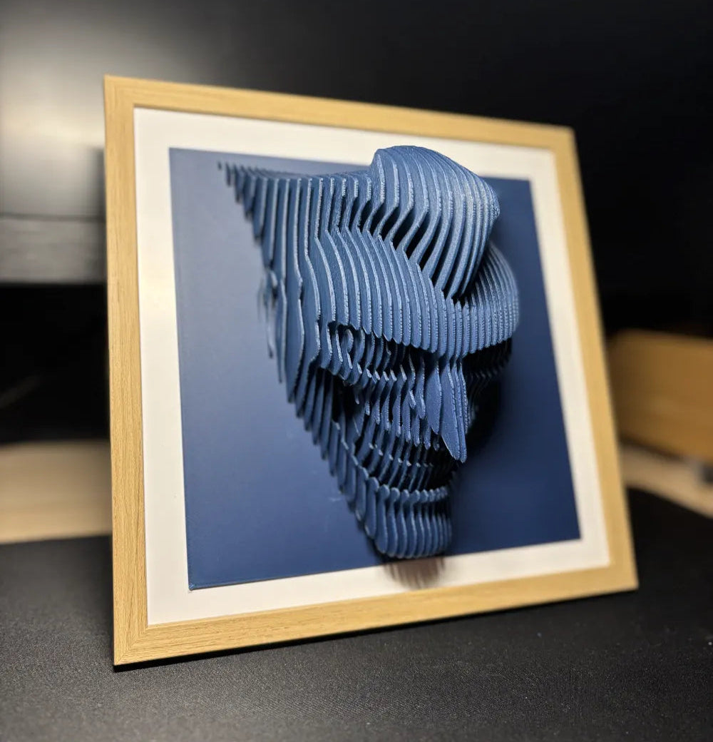 Joker layered sculpture