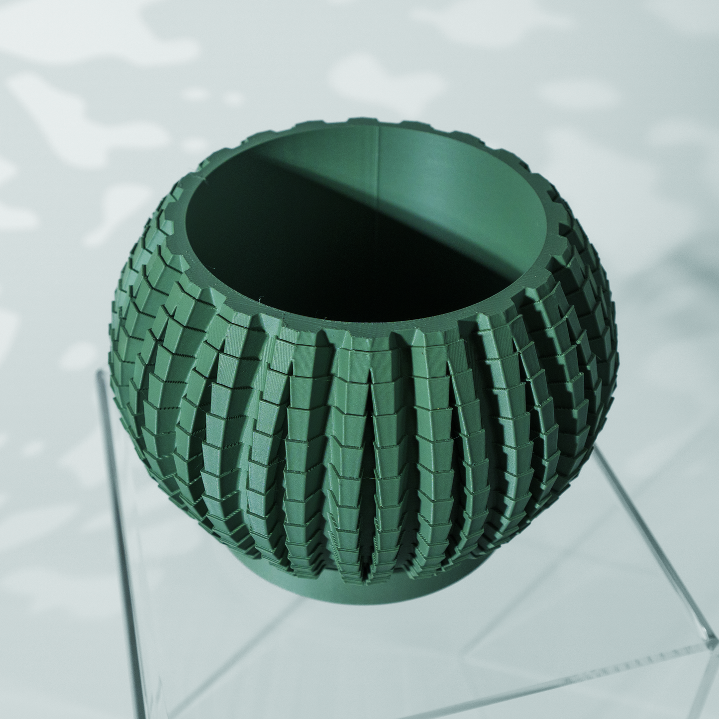 The Uralo Interior Planter Pot