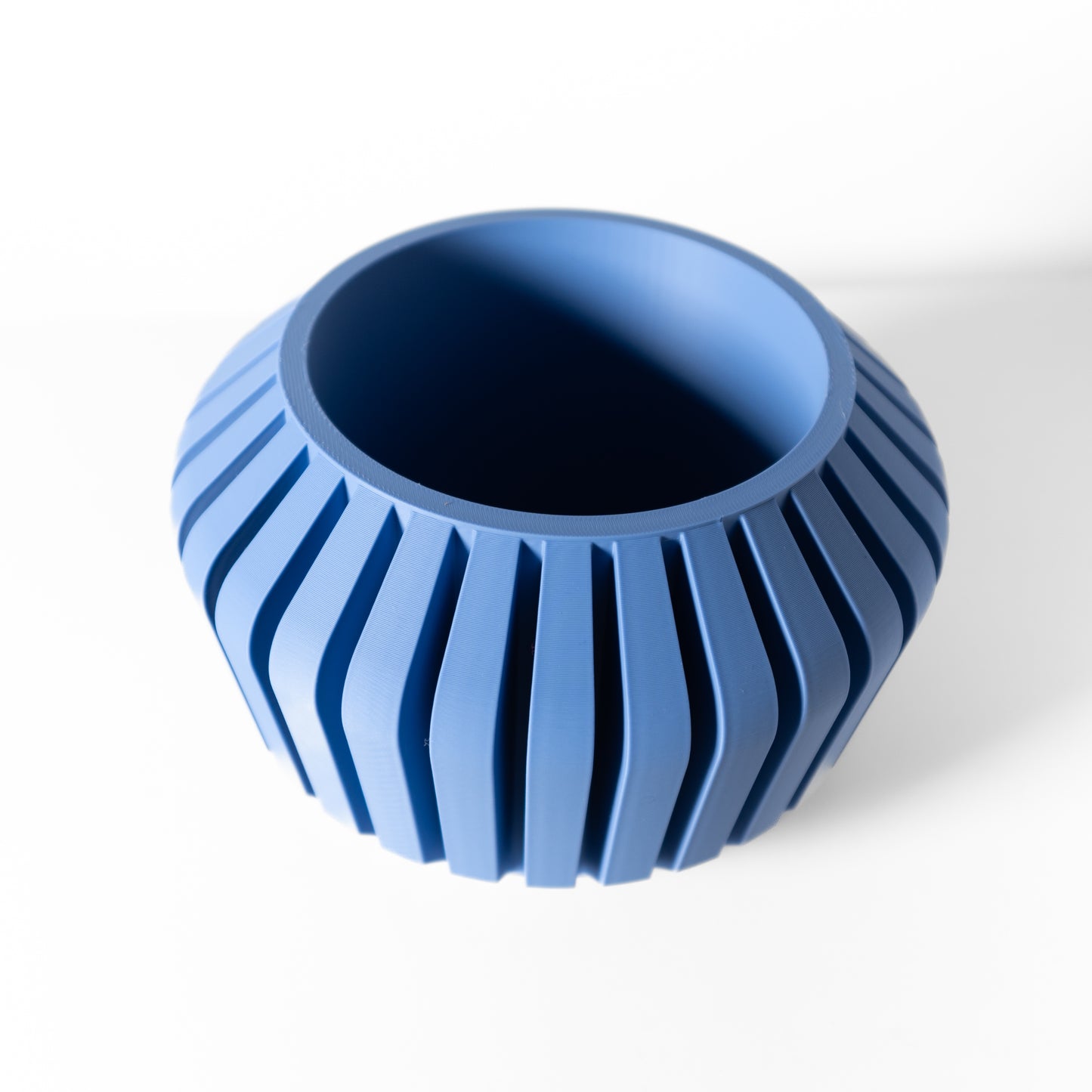 The Vaki Interior Planter Pot with Drainage Tray