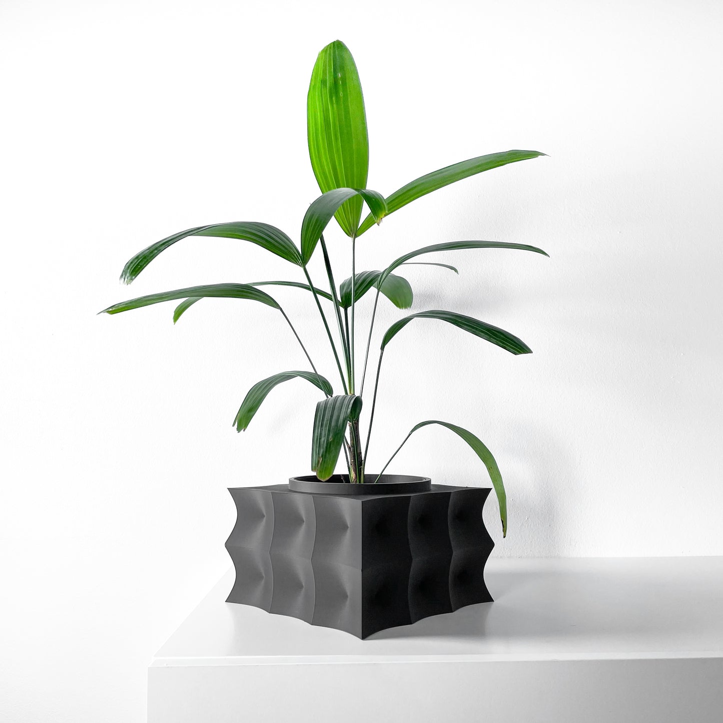 The Averth Interior Planter Pot with Drainage Tray