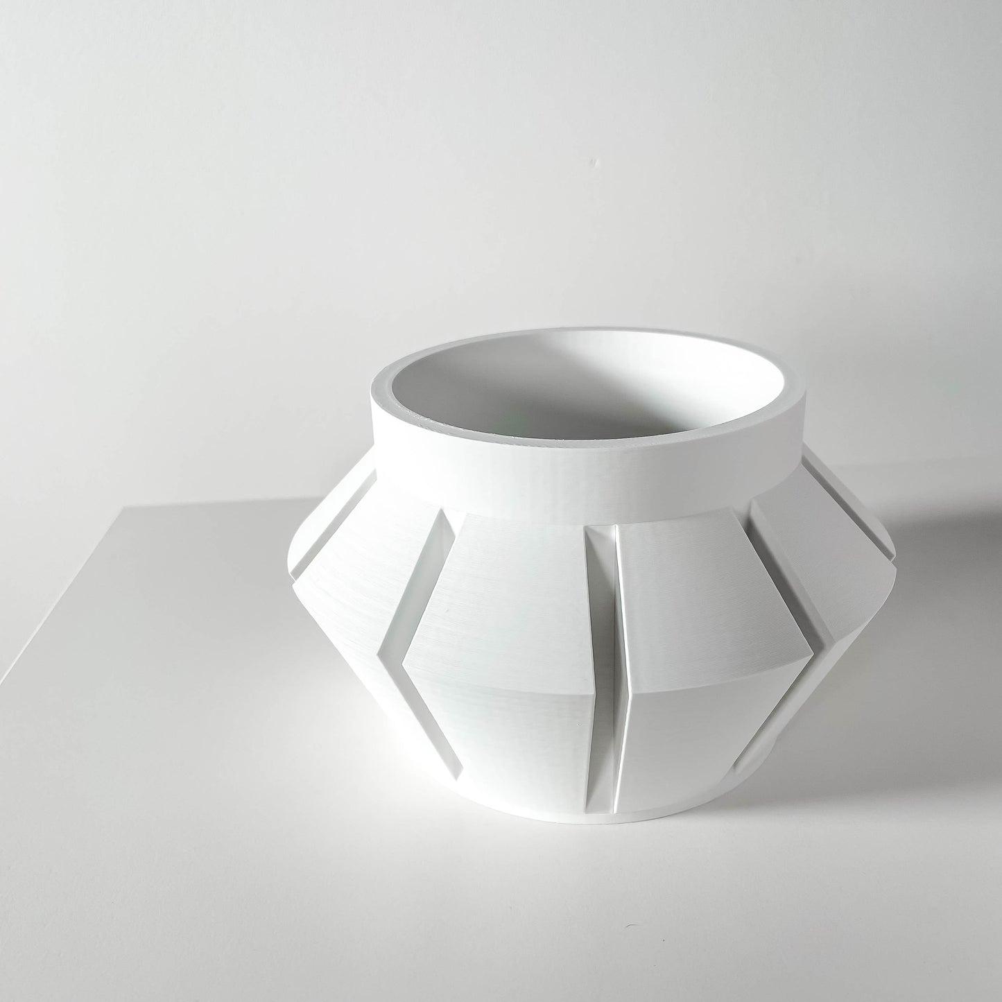 The Erno Interior Planter Pot with Drainage Tray