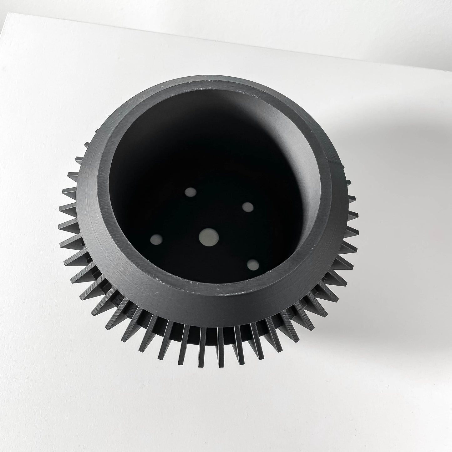 The Quano Interior Planter Pot with Drainage Tray