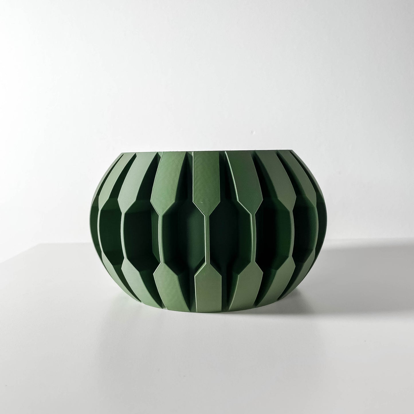 The Gervi Interior Planter Pot with Drainage Tray