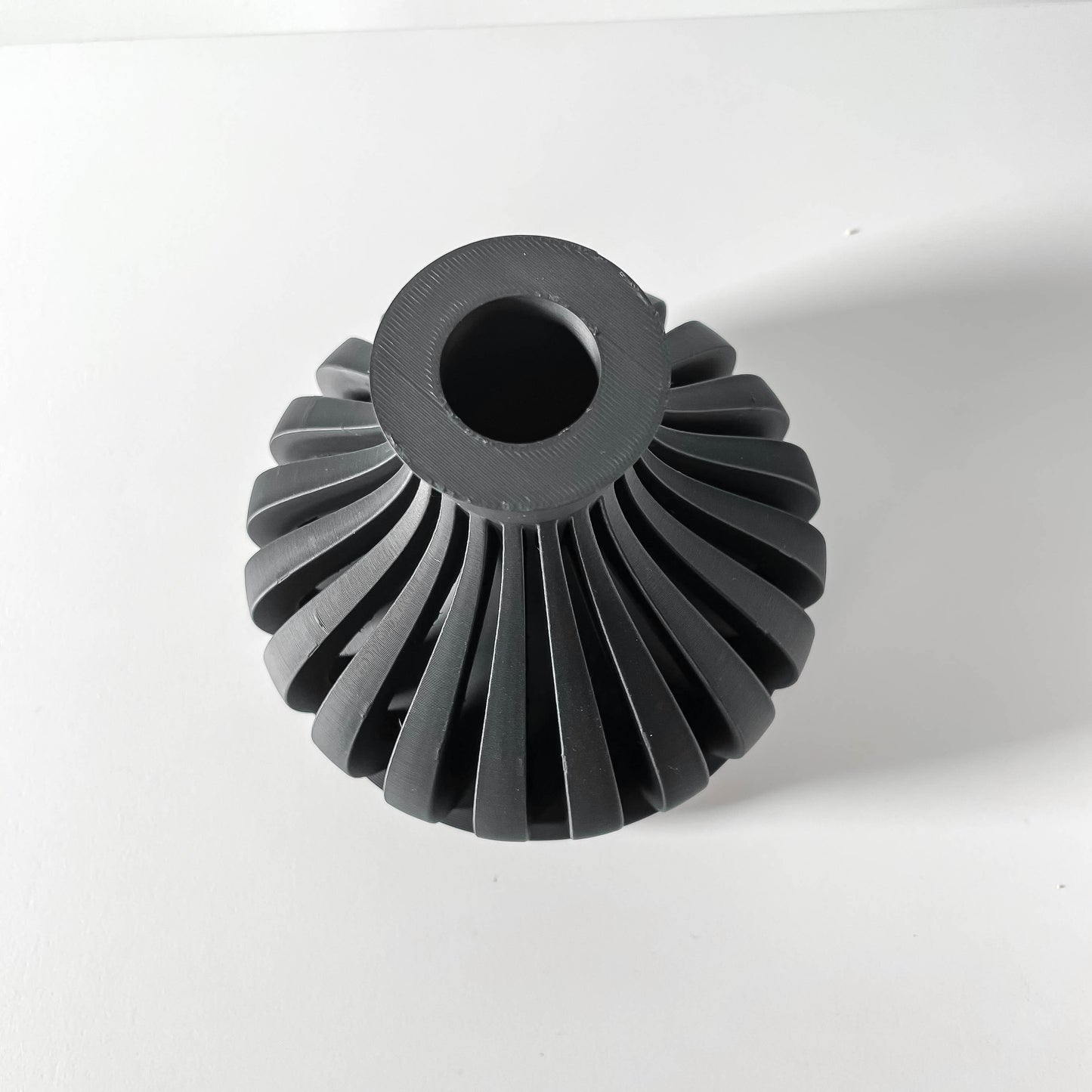 The Luni Short Vase