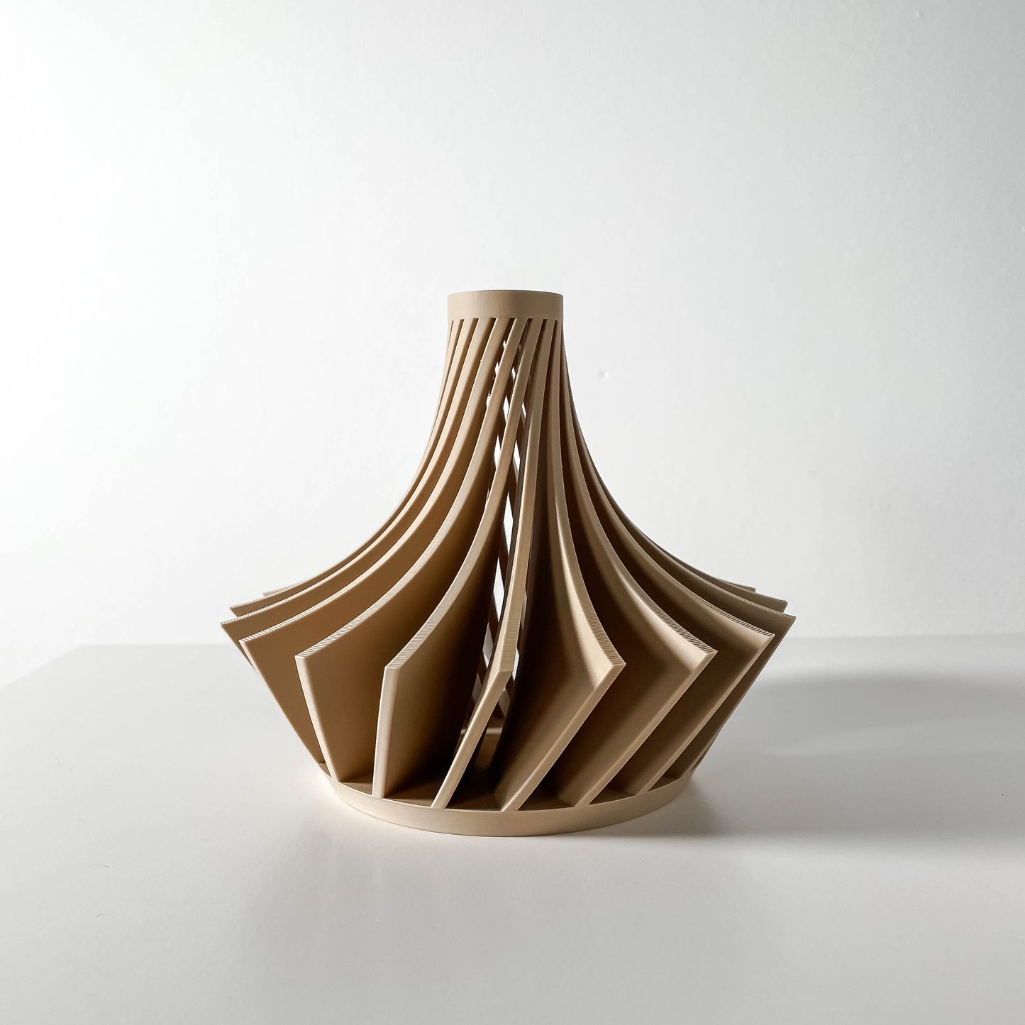 The Kario Short Vase