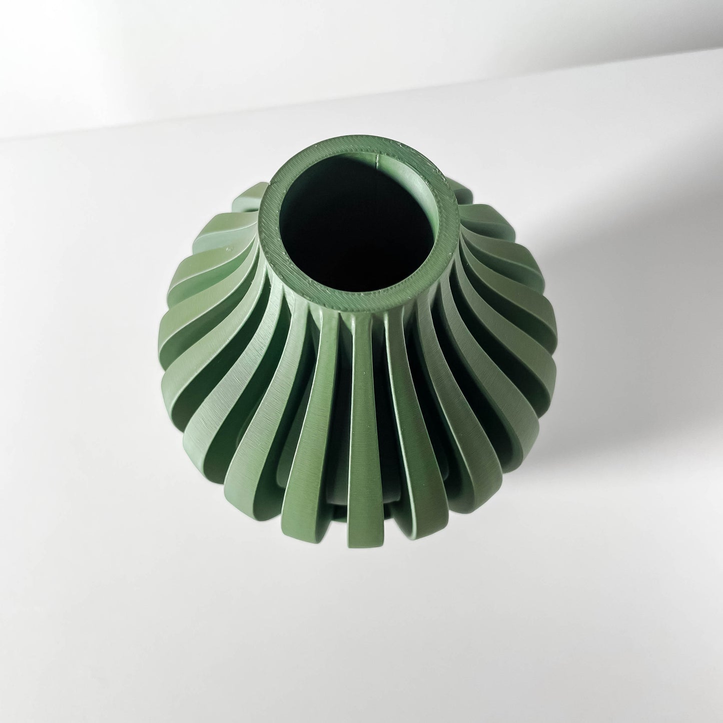 The Leris Vase