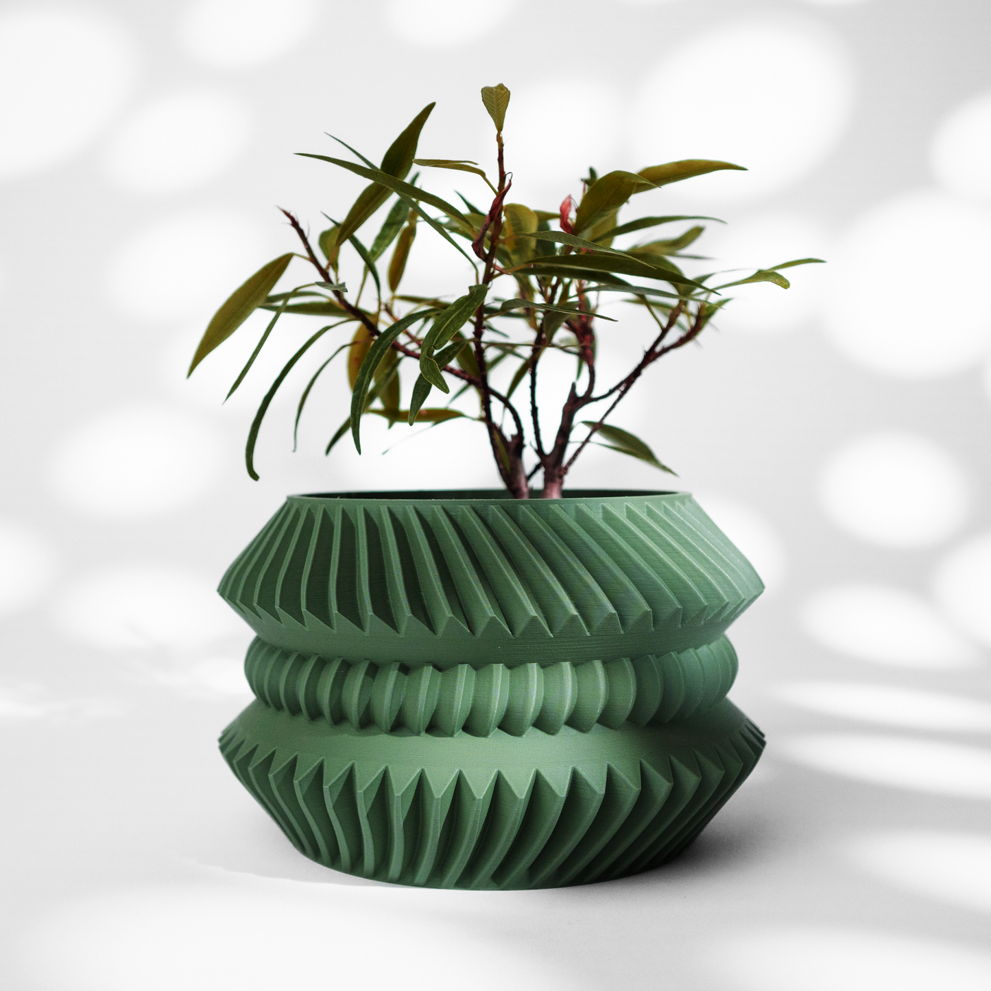 The Jako Planter Pot with Drainage Tray