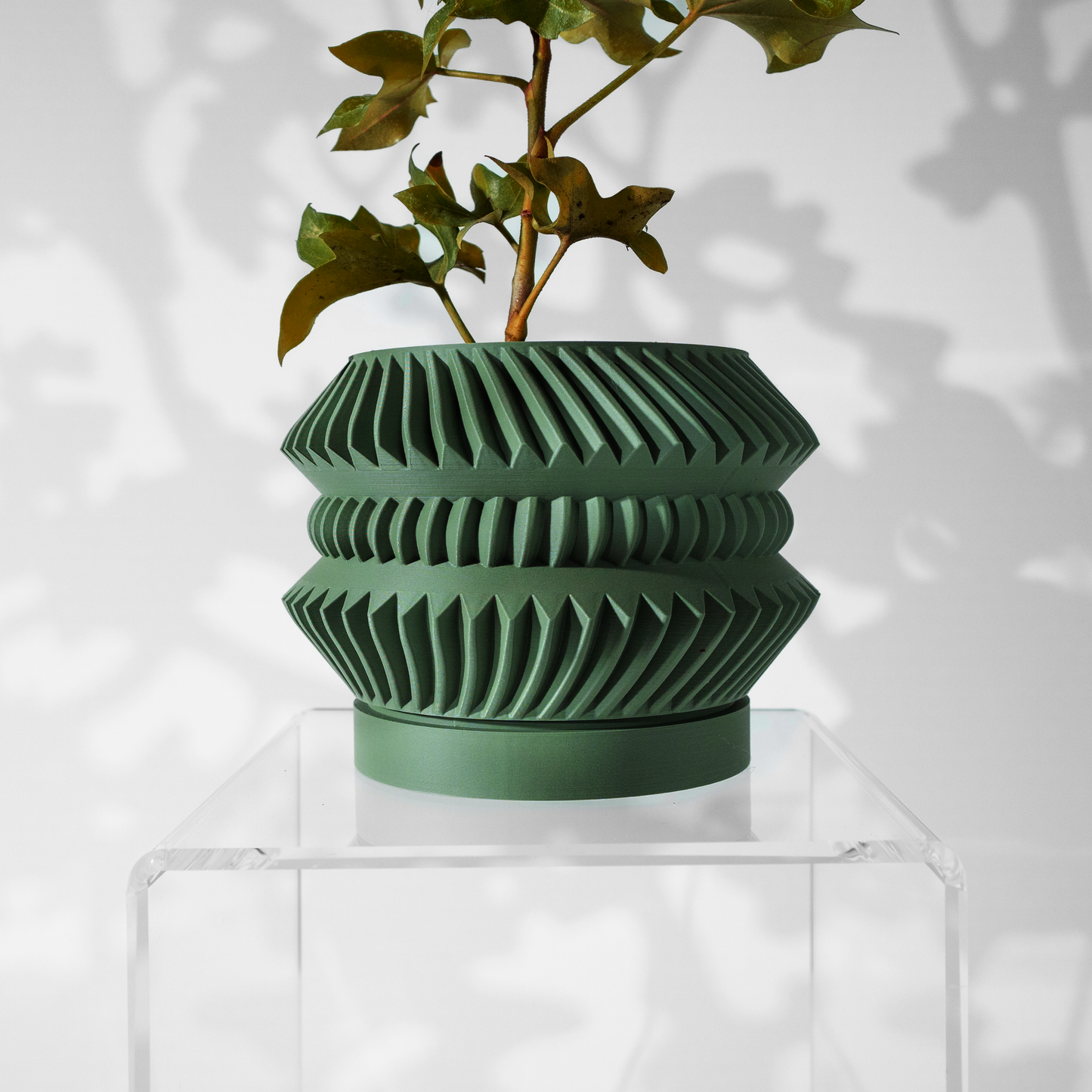 The Jako Planter Pot with Drainage Tray