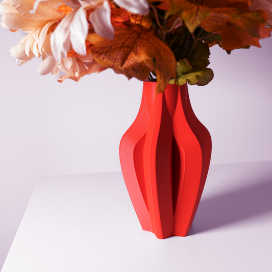 The Kasia Vase