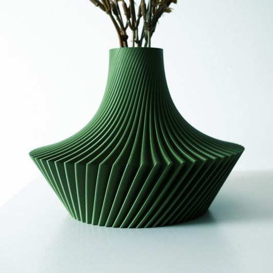 The Kitan Short Vase