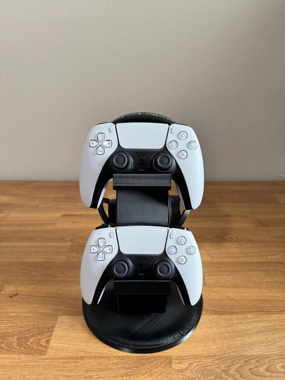 DUAL PS5 CONTROLLER & HEADSET STAND