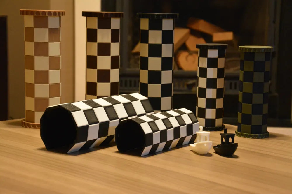 Minimalist Chess Set | Foldable & Portable