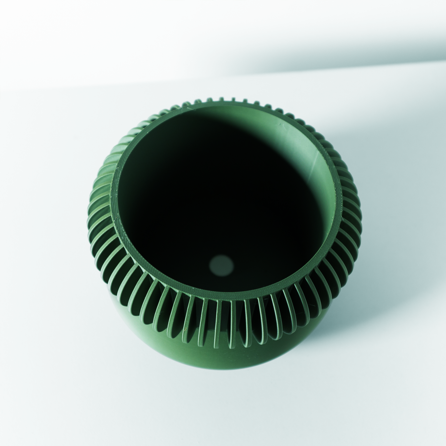 The Elomi Interior Planter Pot with Drainage Tray