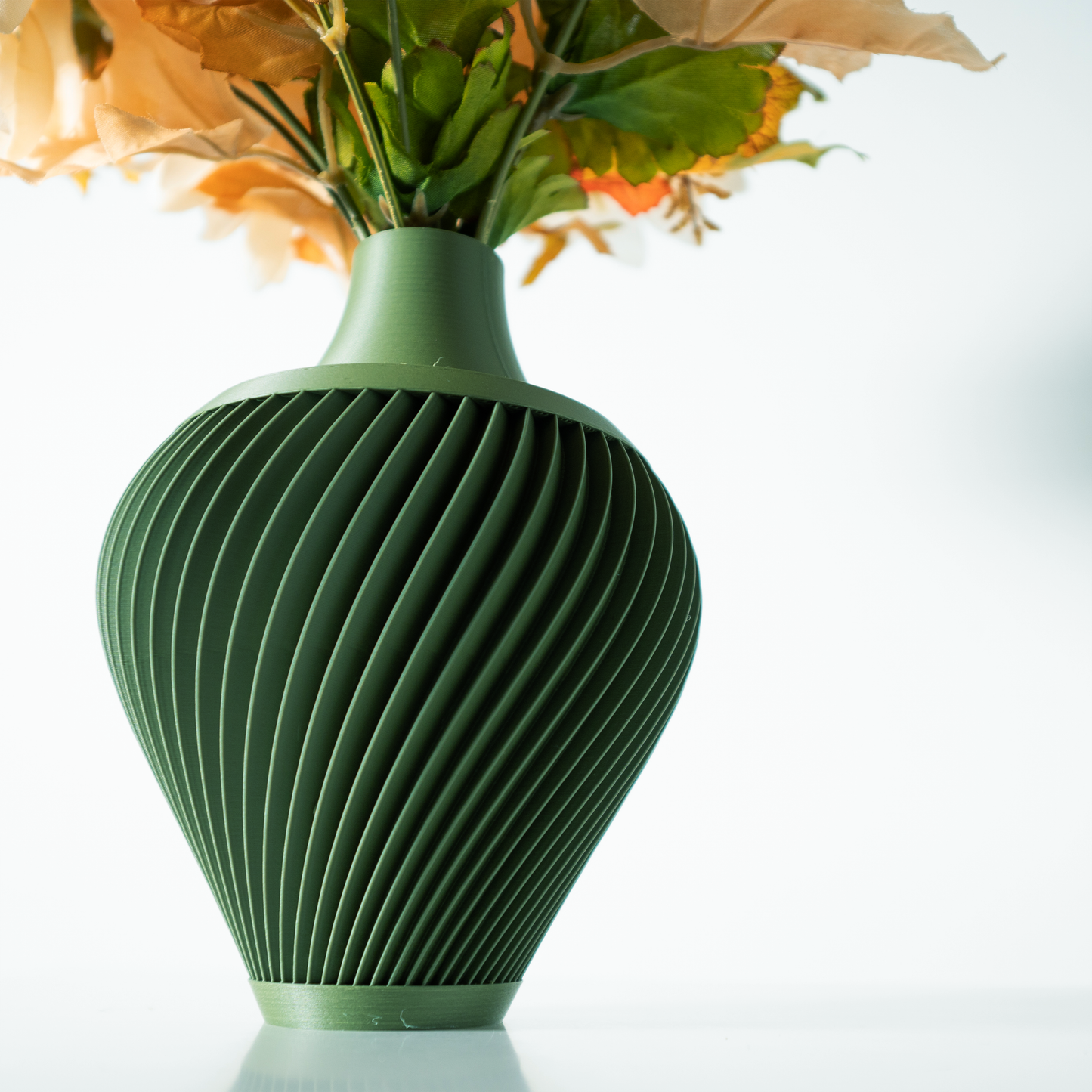 The Kumo Vase