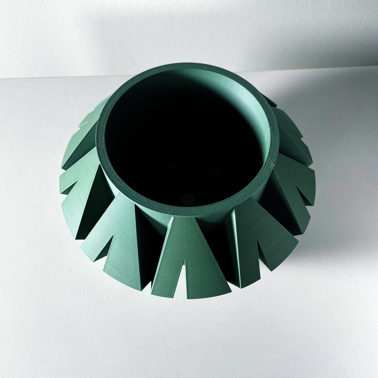 The Kovi Interior Planter Pot with Drainage Tray