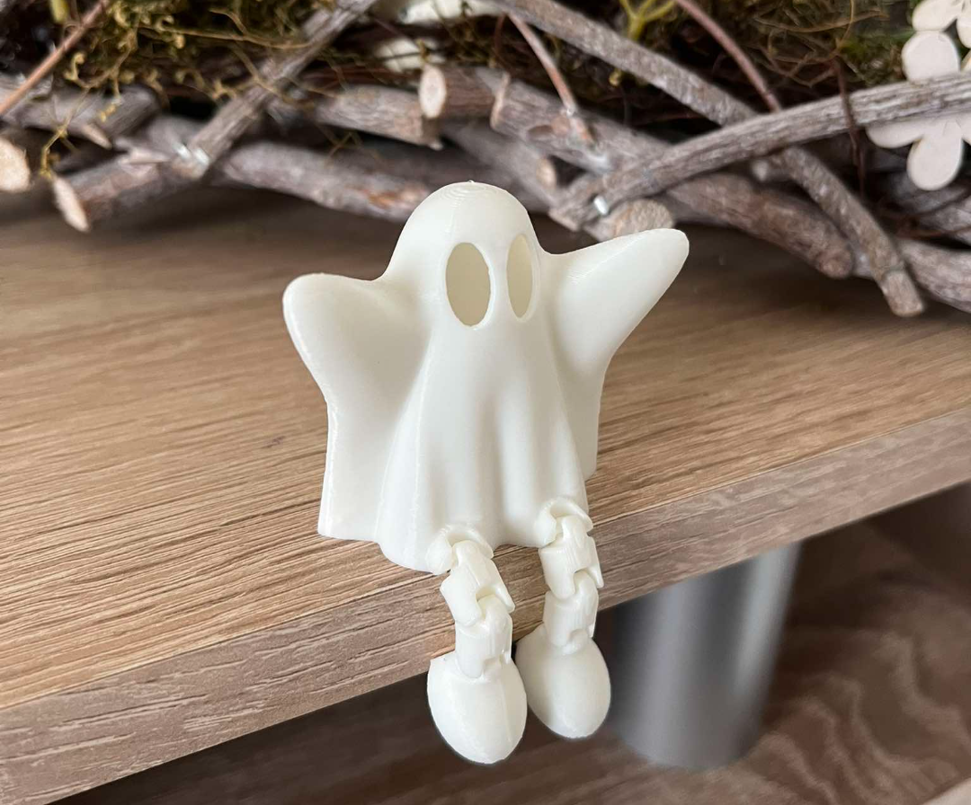 Cute Ghost with legs