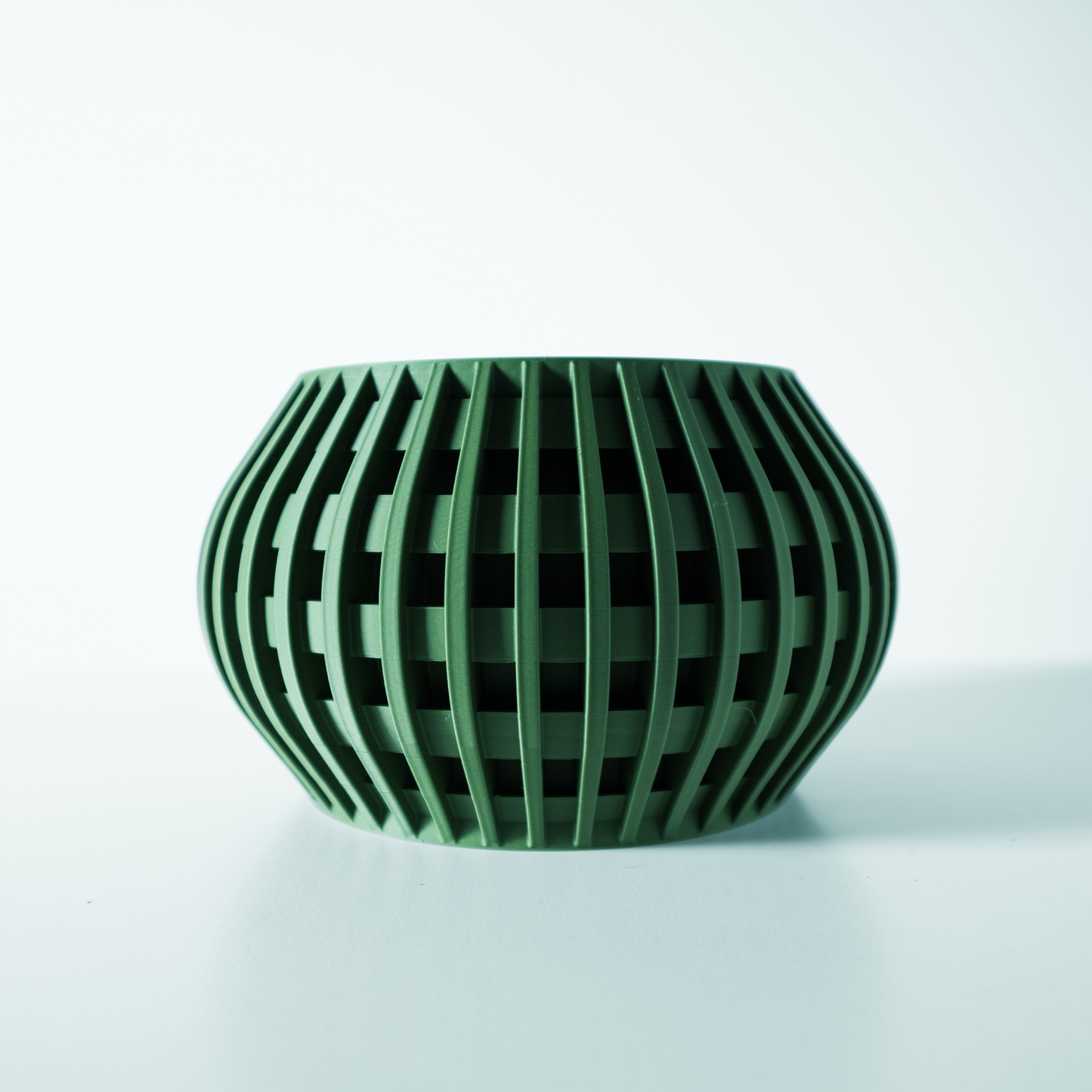 The Usio Interior Planter Pot with Drainage Tray