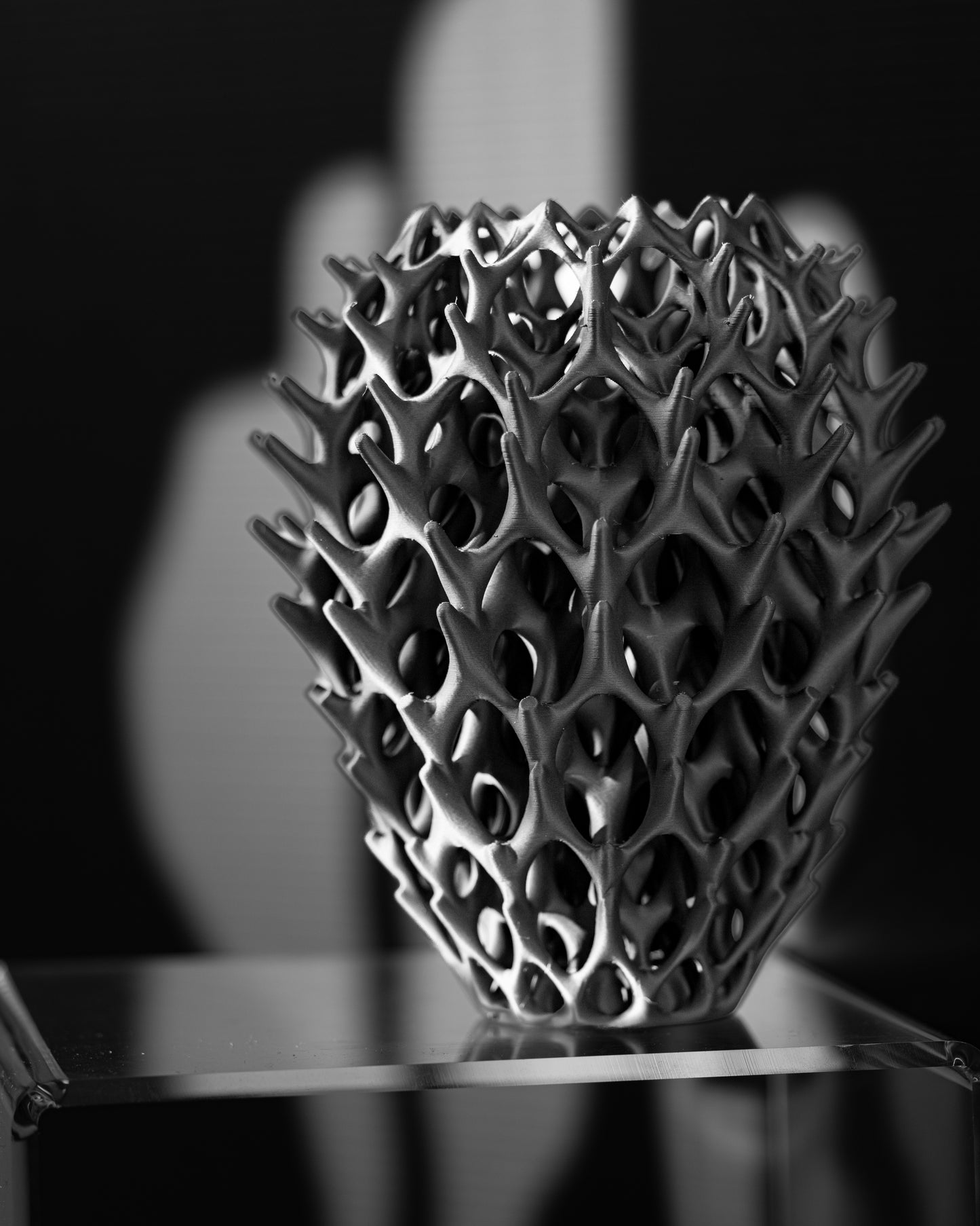 INVADER FLOWER VASE