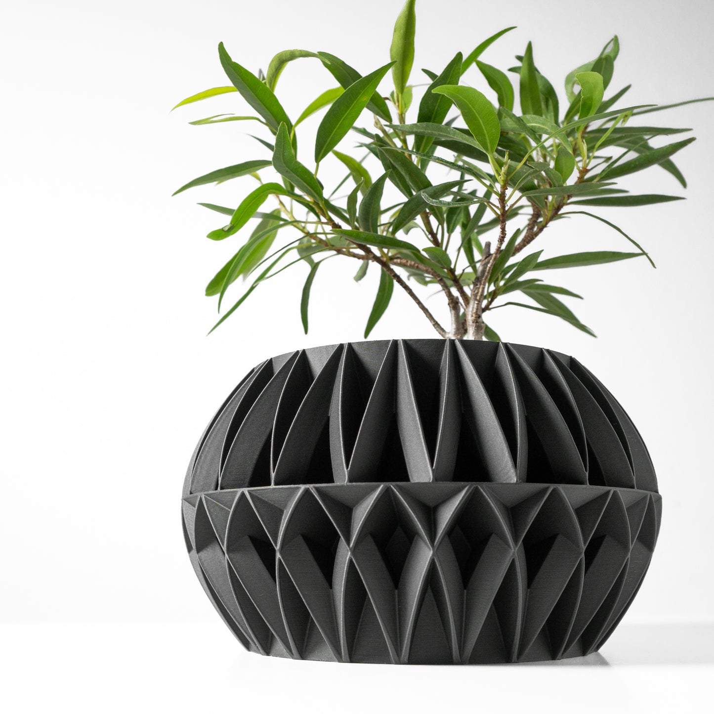 The Oku Interior Planter Pot with Drainage Tray