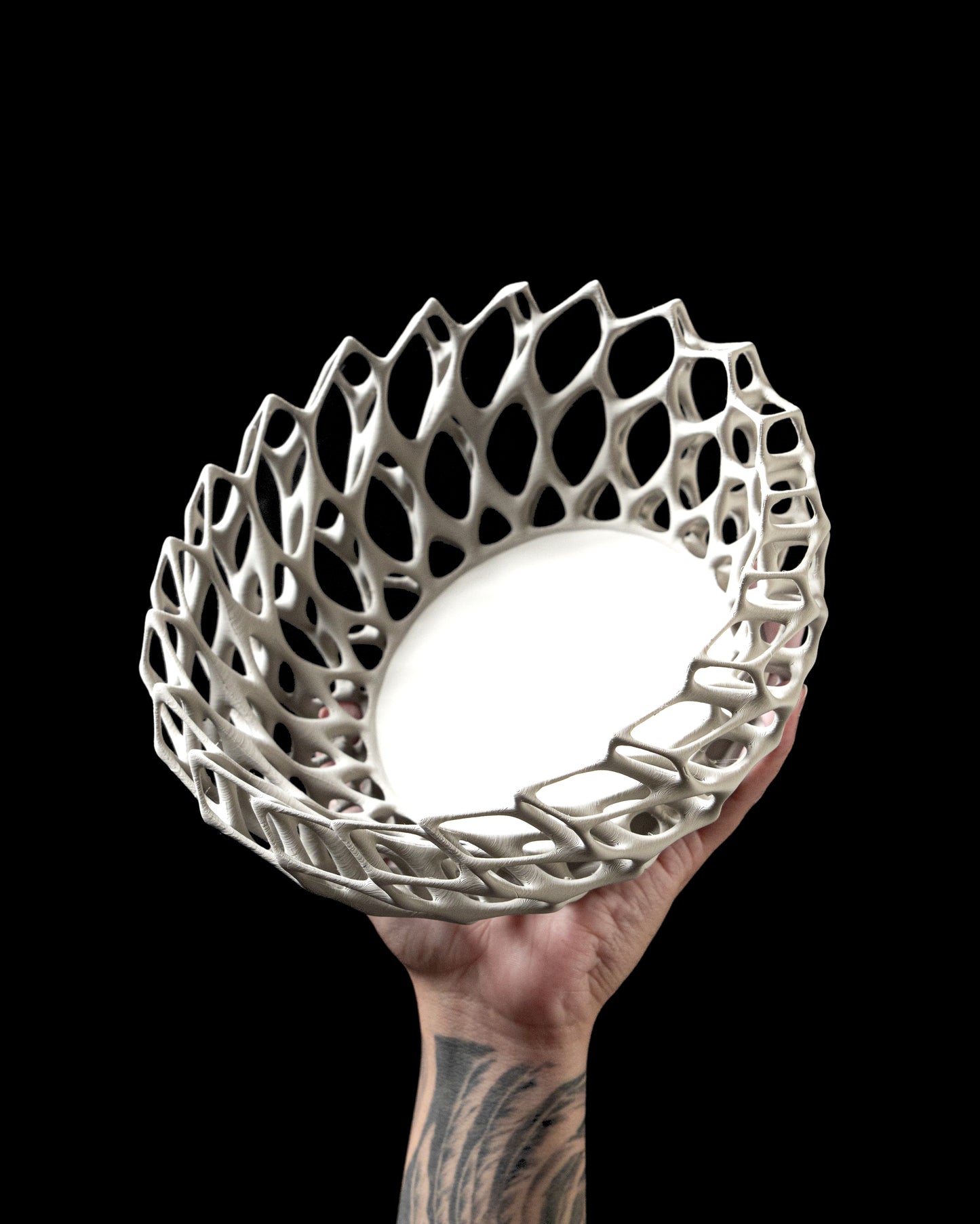 TWISTED CATCH-ALL BOWL