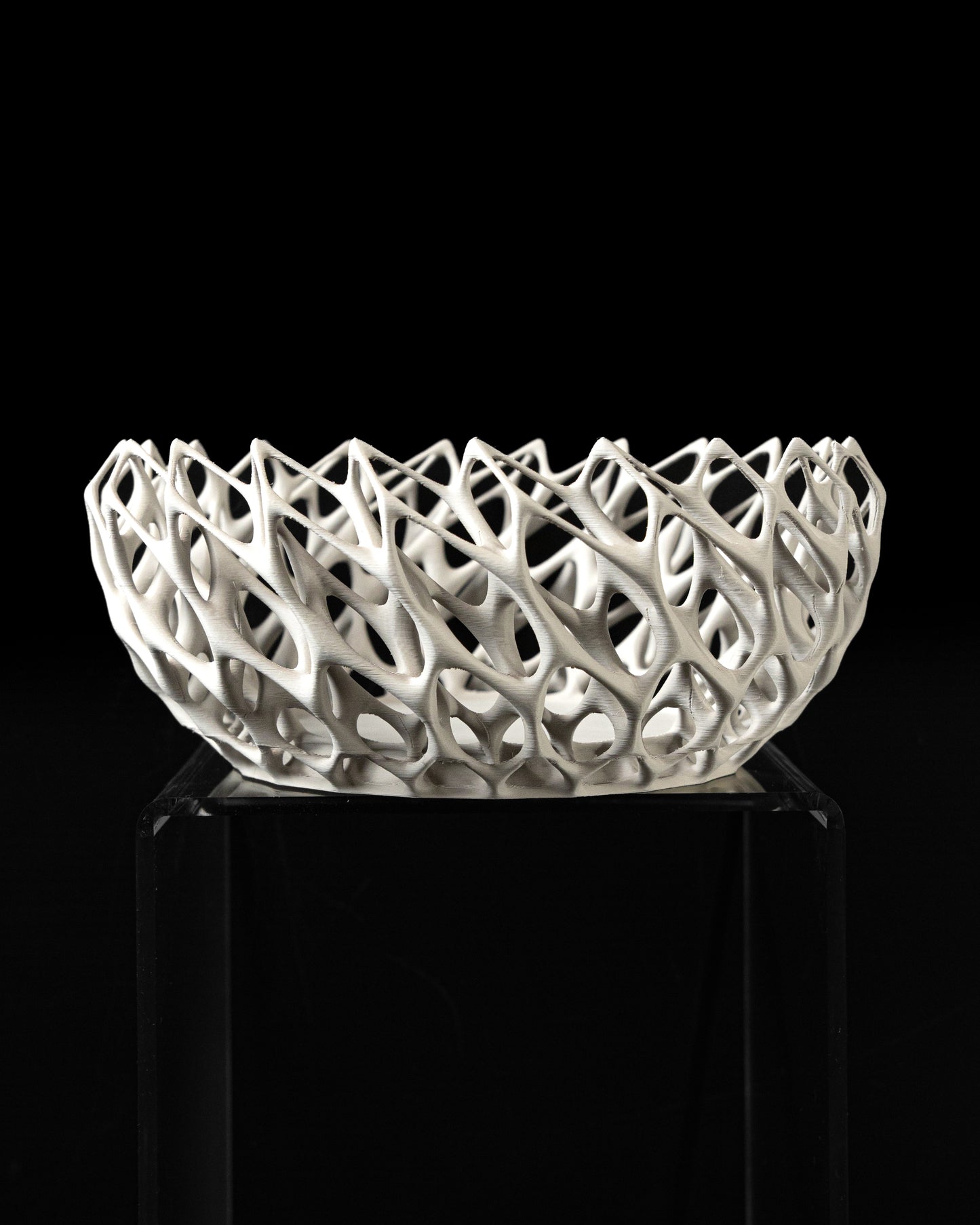 TWISTED CATCH-ALL BOWL
