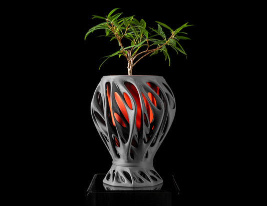 Mantis Interior Planter Pot
