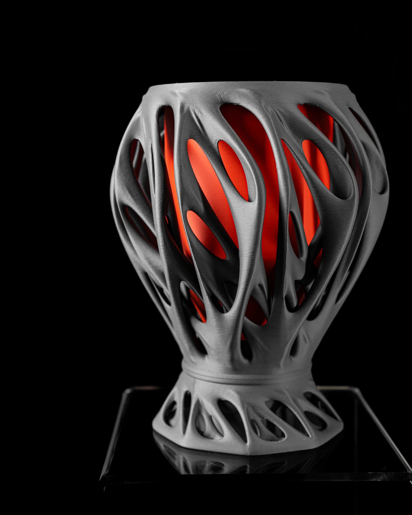 Mantis Interior Planter Pot