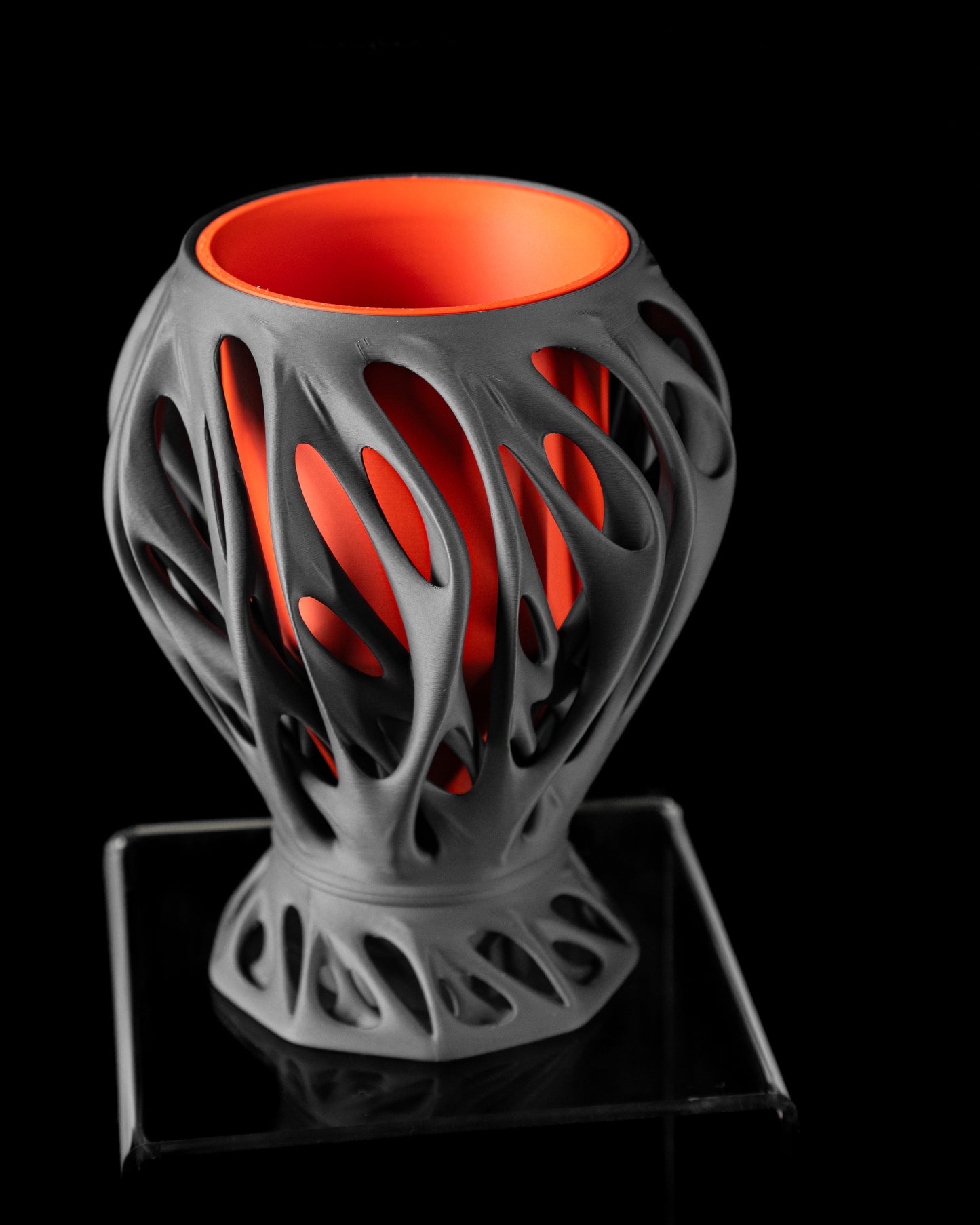 Mantis Interior Planter Pot