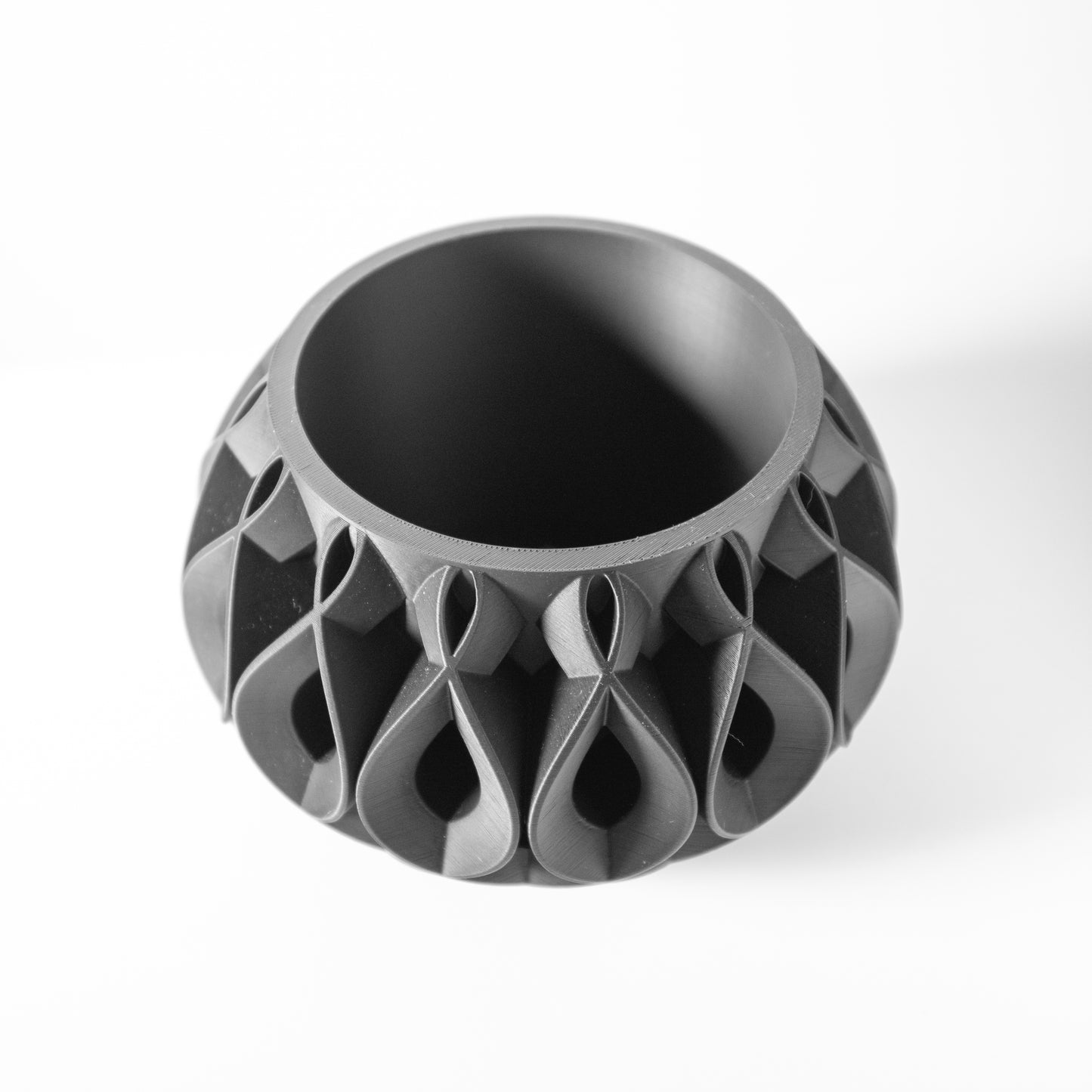 The Viris Interior Planter Pot with Drainage Tray