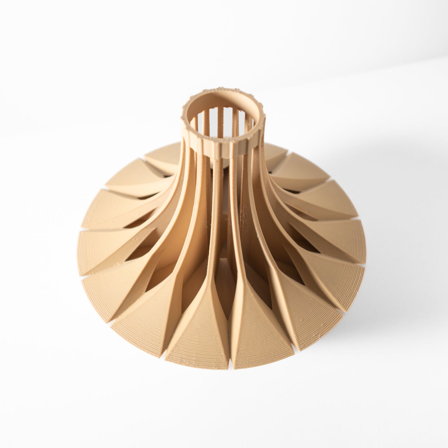 The Savi Short Vase