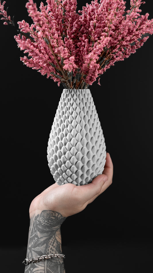 DRAGONSCALE VASE 01