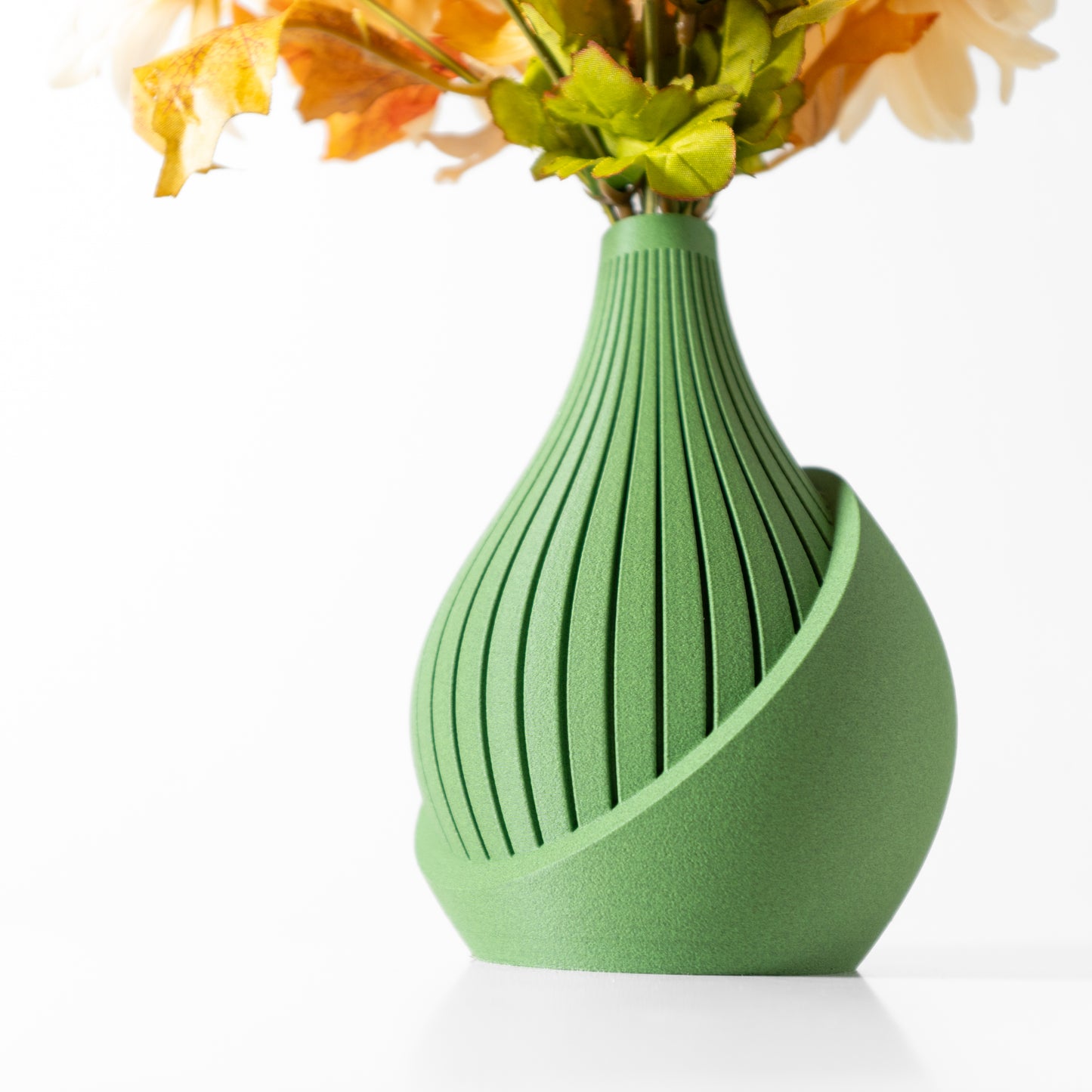 Yovi Vase