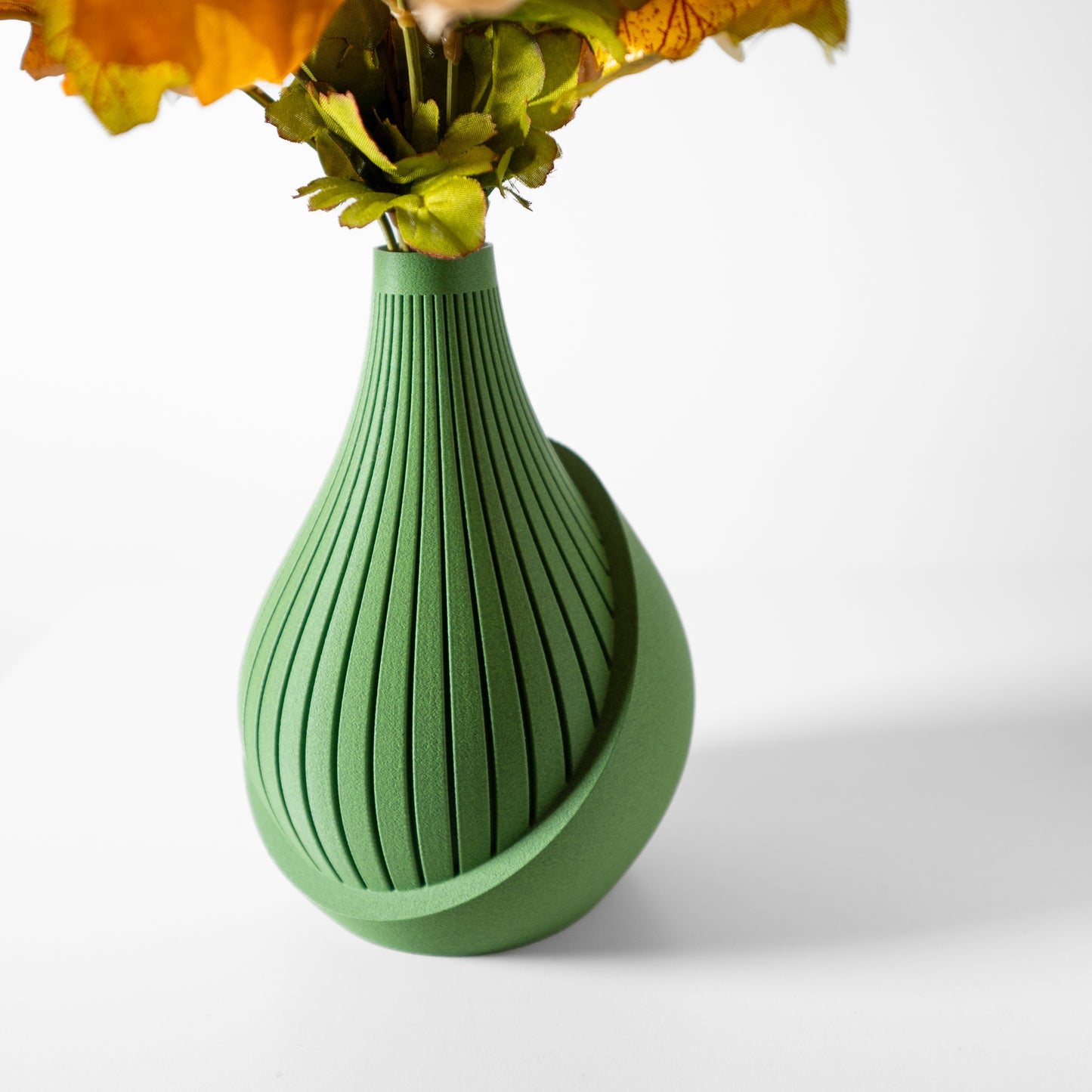 Yovi Vase