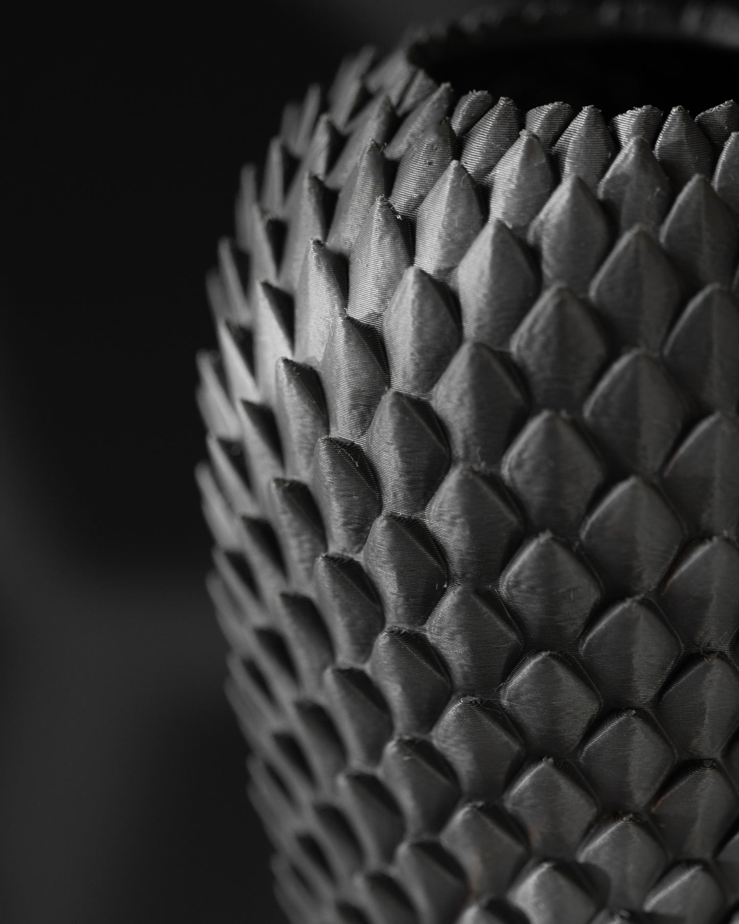 DRAGONSCALE Vase 02