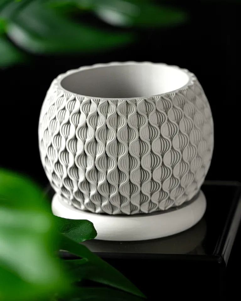 Bloom Interior planter Pot
