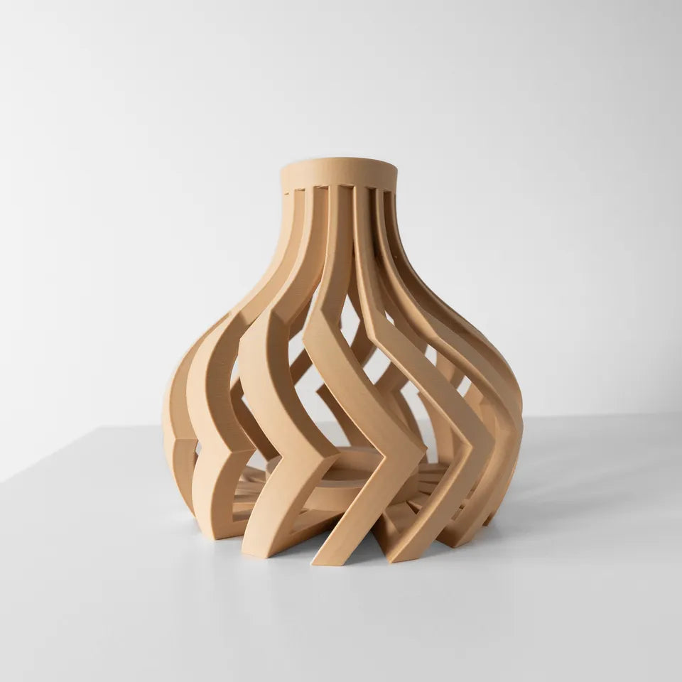 The Lovi Short Vase