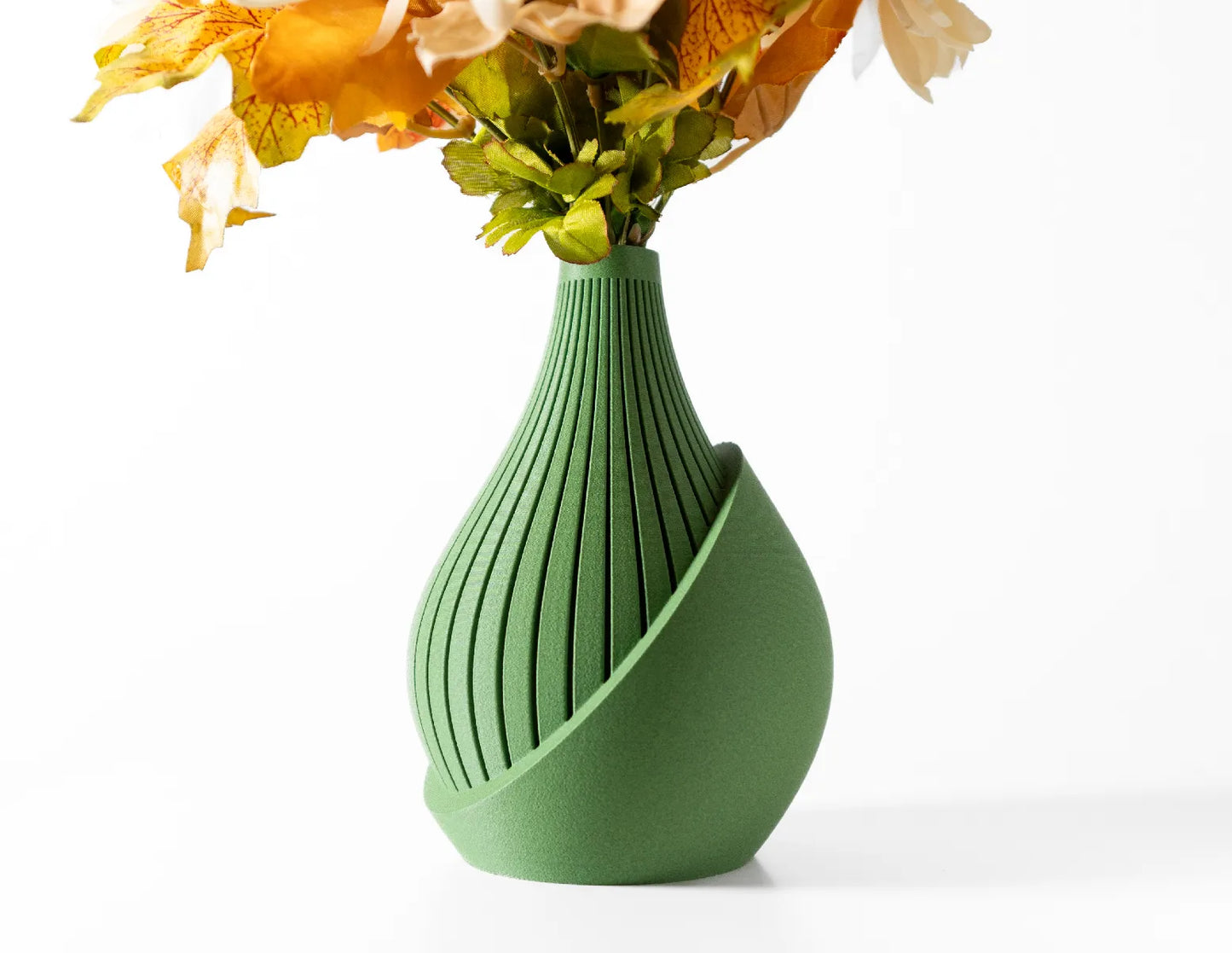 Yovi Vase