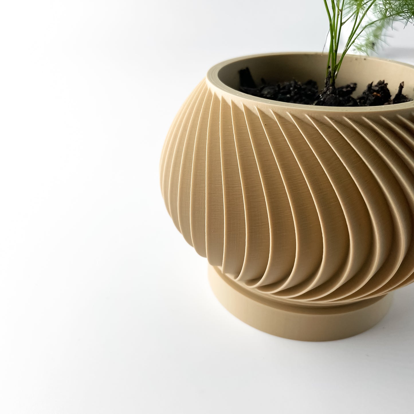 The Caleth Interior Planter Pot with Drainage Tray
