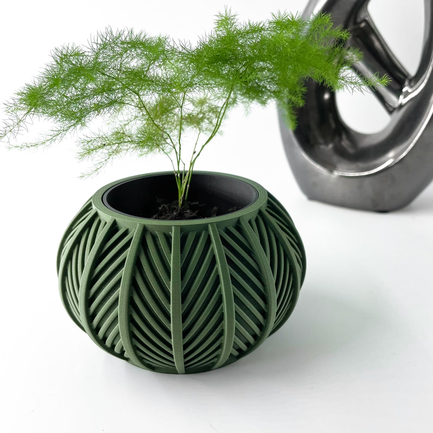 The Lorv Interior Planter Pot with Drainage Tray