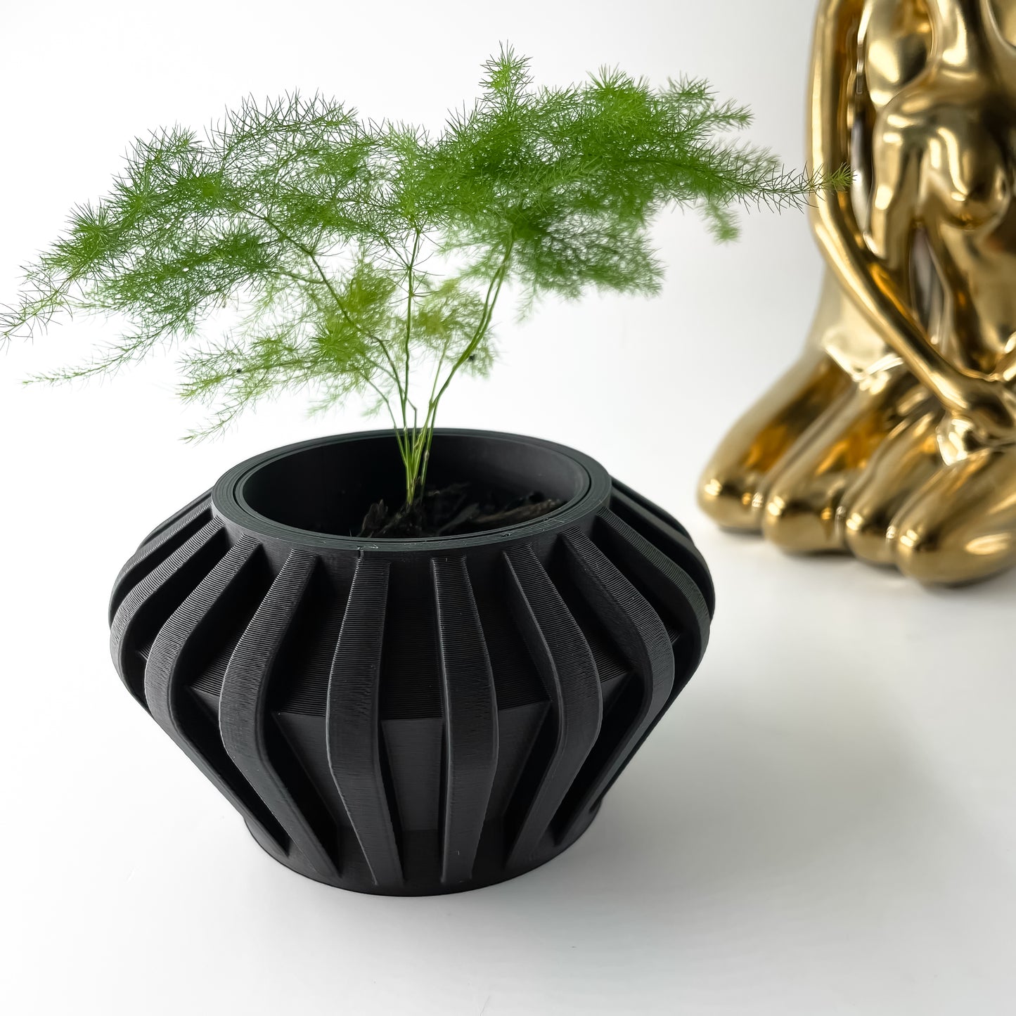 The Hino Interior Planter Pot with Drainage Tray