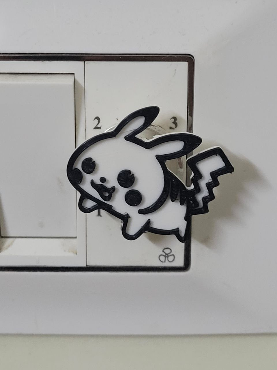 Unique Fan Knobs