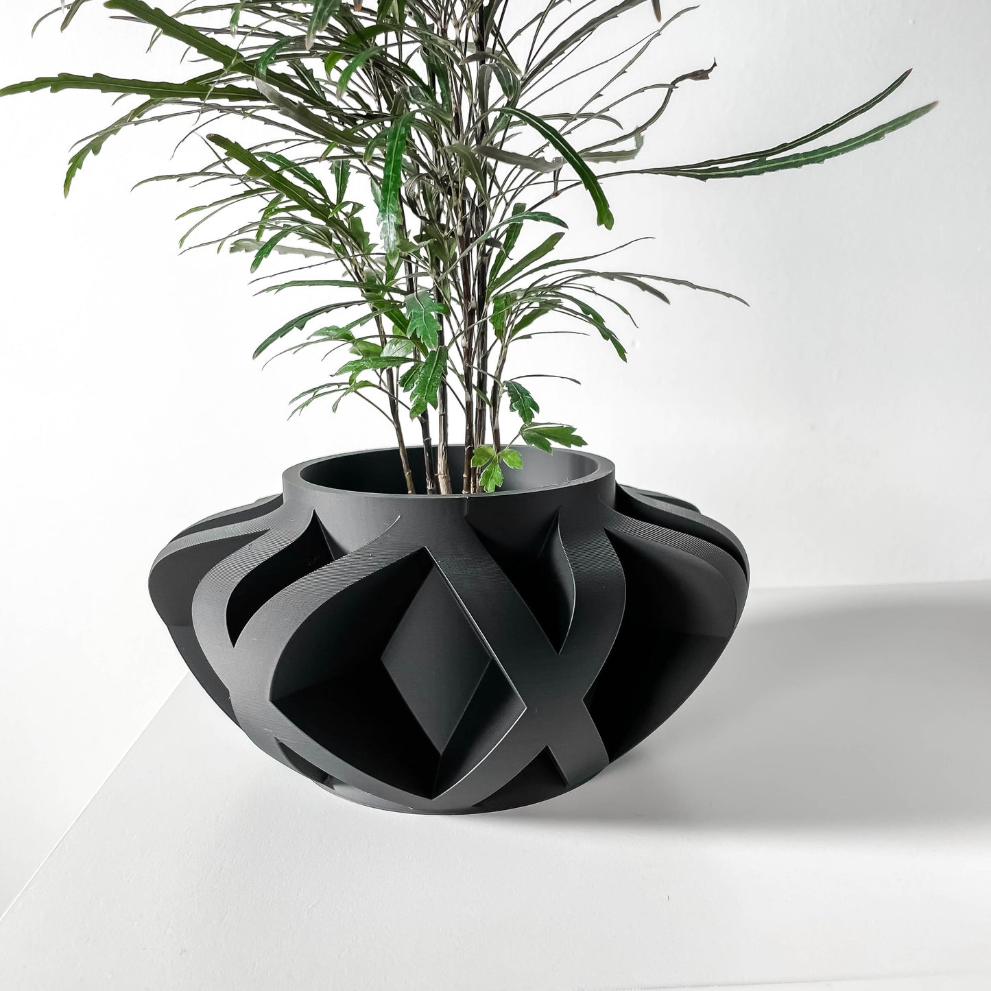 The Sono Interior Planter Pot with Drainage Tray