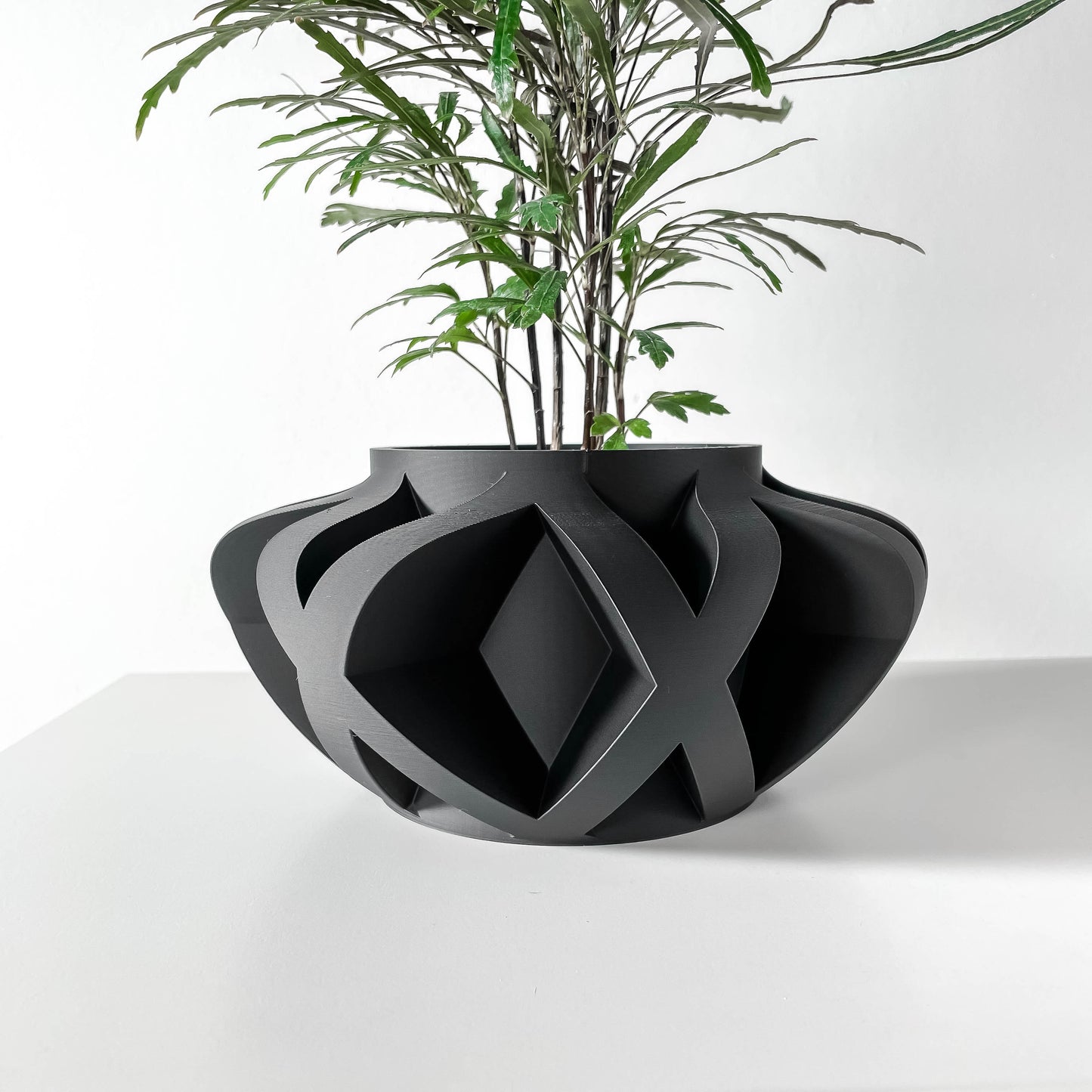 The Sono Interior Planter Pot with Drainage Tray