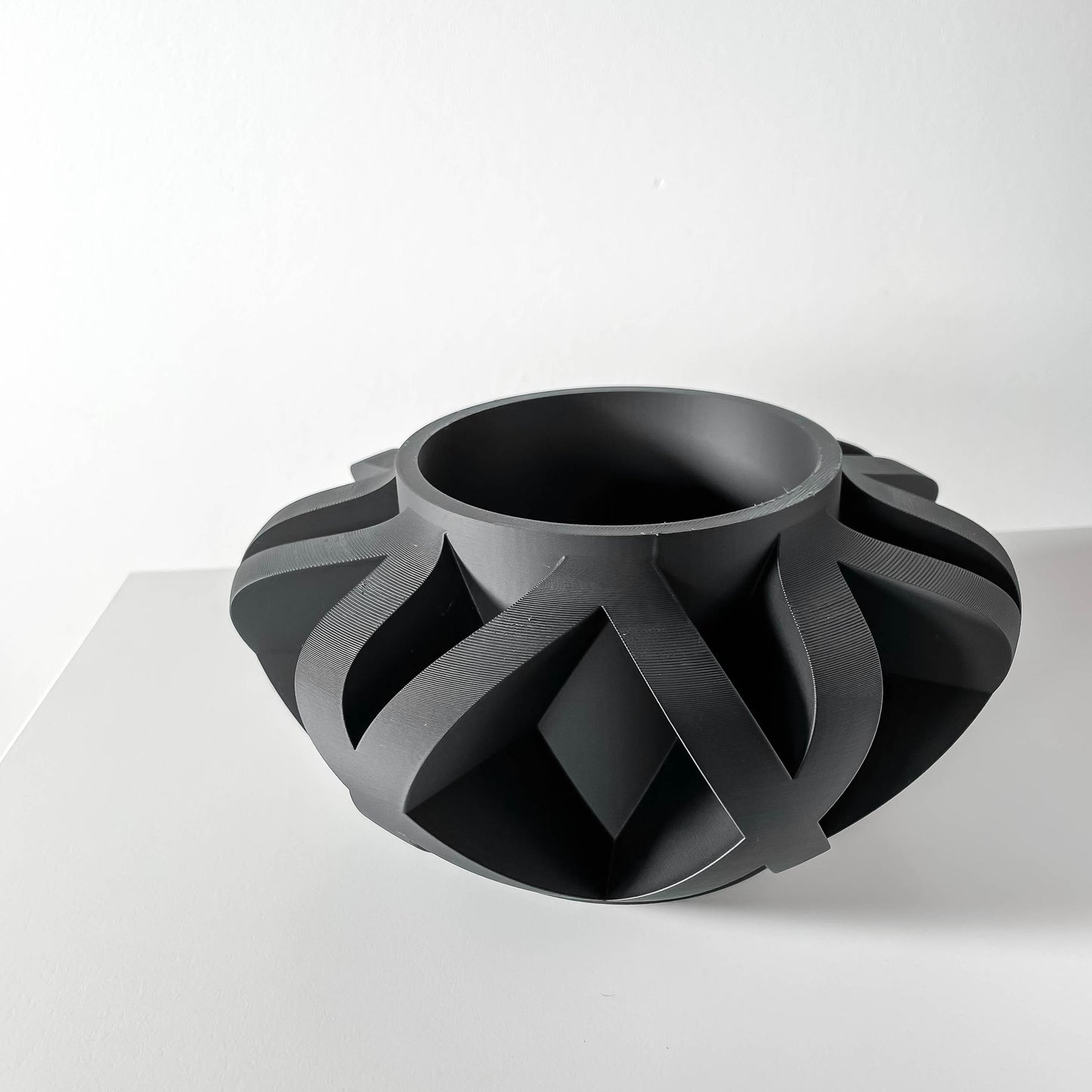 The Sono Interior Planter Pot with Drainage Tray