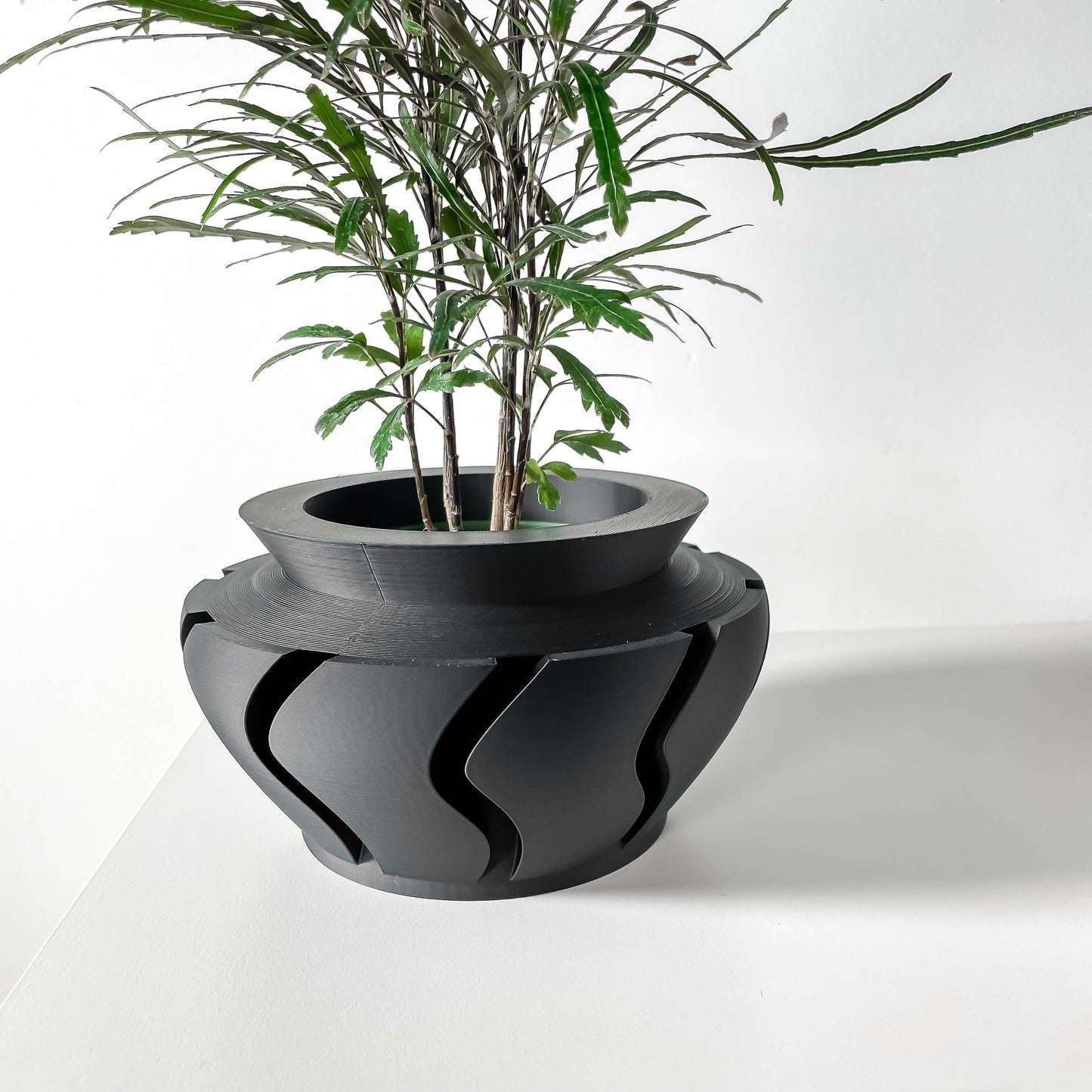 The Inero Interior Planter Pot with Drainage Tray