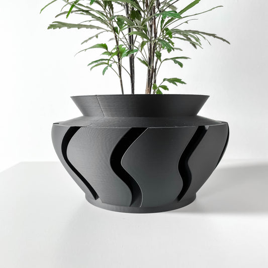 The Inero Interior Planter Pot with Drainage Tray