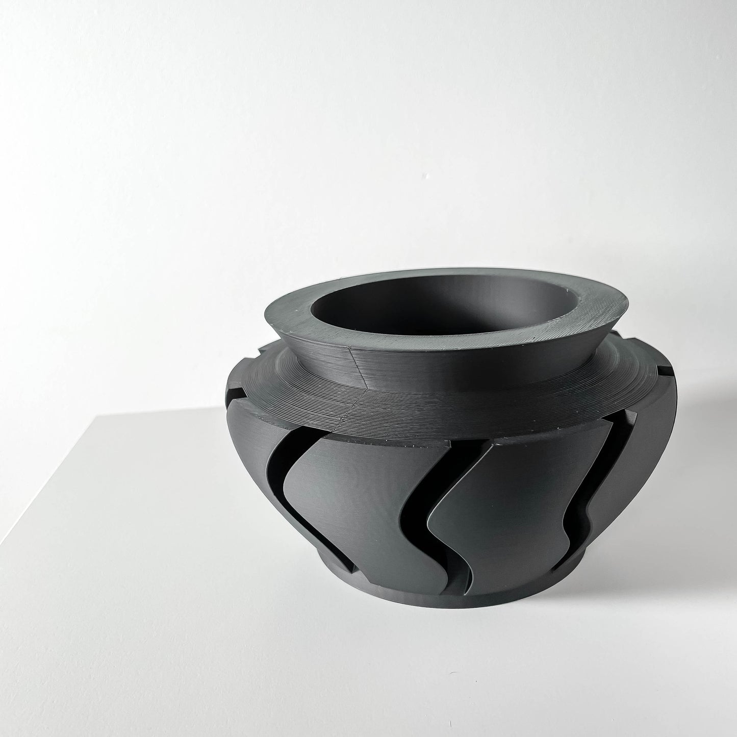 The Inero Interior Planter Pot with Drainage Tray