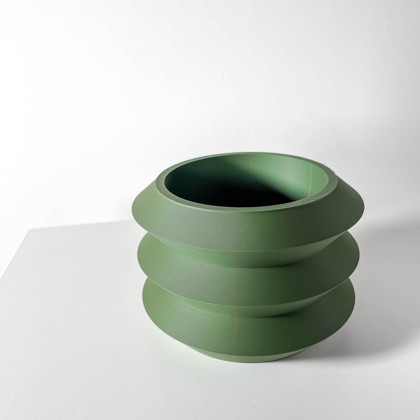 The Sima Interior Planter Pot with Drainage Tray
