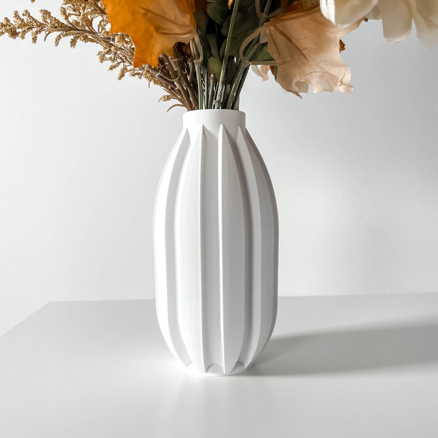The Akin Vase