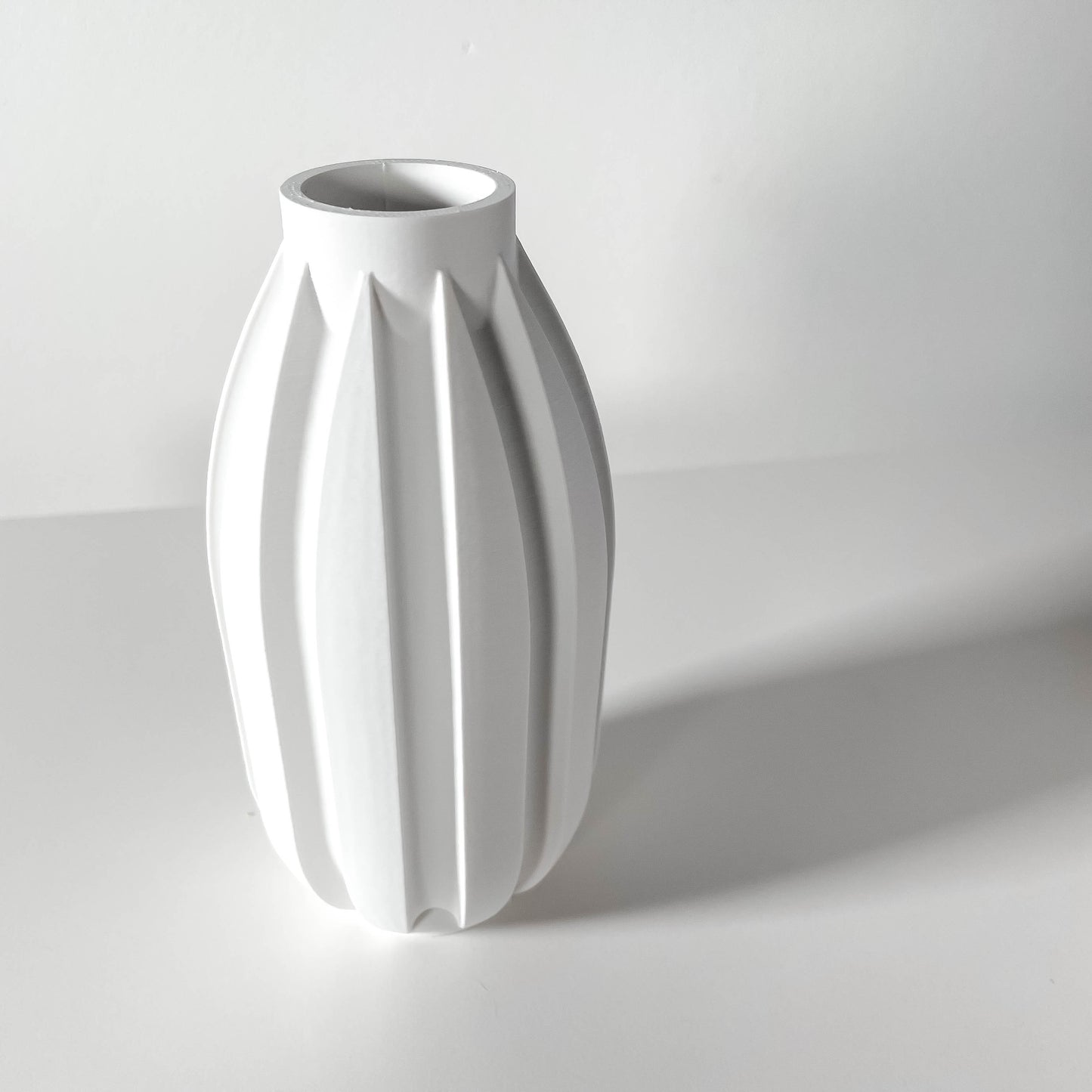 The Akin Vase
